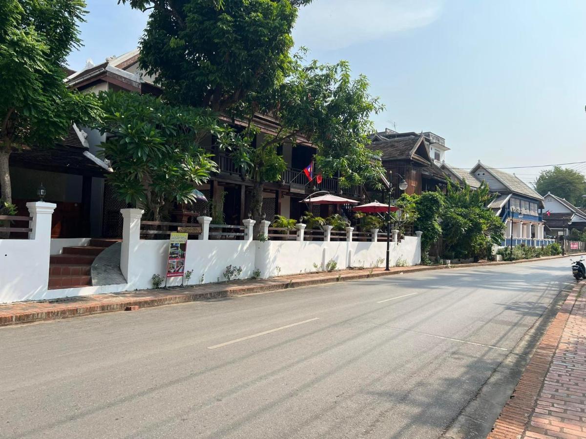 Golden Lotus Namkhan View Luang Prabang Luaran gambar